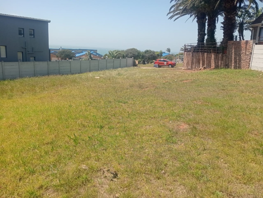 0 Bedroom Property for Sale in Wavecrest Eastern Cape